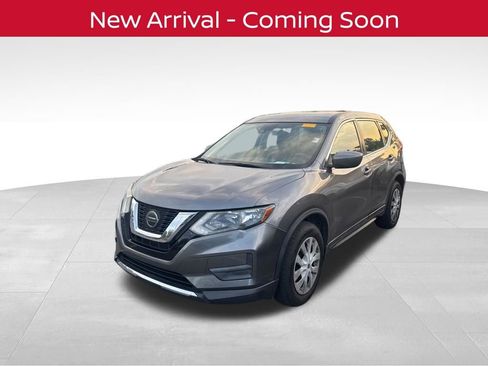 Certified 2019 Nissan Rogue S FWD image 1