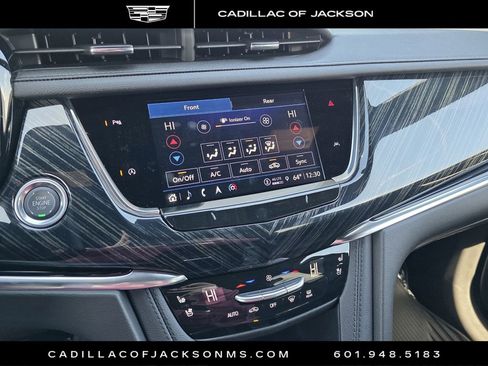 Certified 2025 Cadillac XT6 Premium Luxury image 11