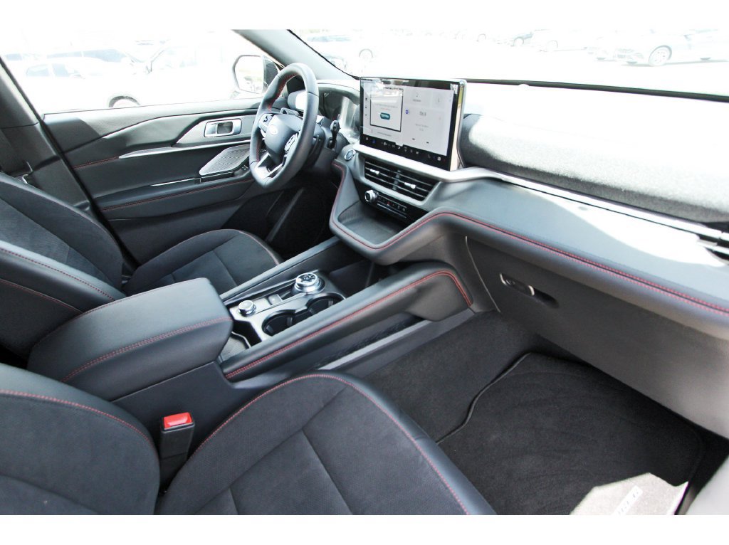 Certified 2026 Ford Explorer ST AWD/4WD image 30