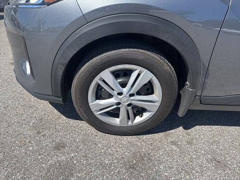 Used 2024 Nissan Kicks S image 10