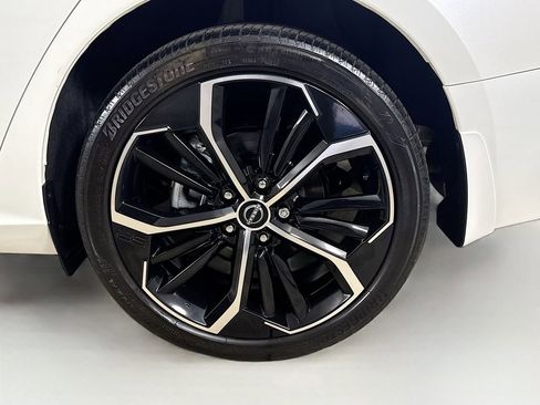 Used 2023 Nissan Altima 2.5 SR AWD/4WD image 28
