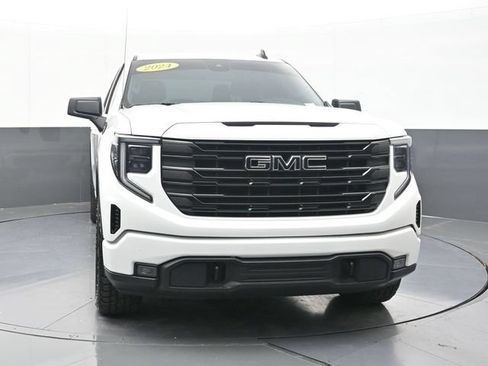 Used 2024 GMC Sierra 1500 Elevation w/ X31 Off-Road Package AWD/4WD image 20