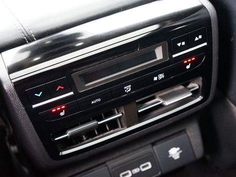 Used 2022 Acura MDX SH-AWD w/ Advance Package image 14