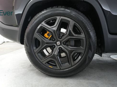 Used 2023 Rivian R1S Launch Edition AWD/4WD image 22