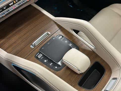 Certified 2022 Mercedes-Benz GLE 350 4MATIC image 23