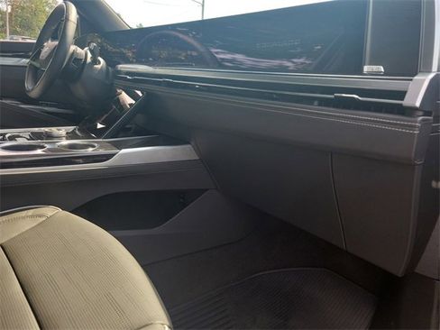 New 2025 Cadillac Escalade Sport w/ Touring Package image 29