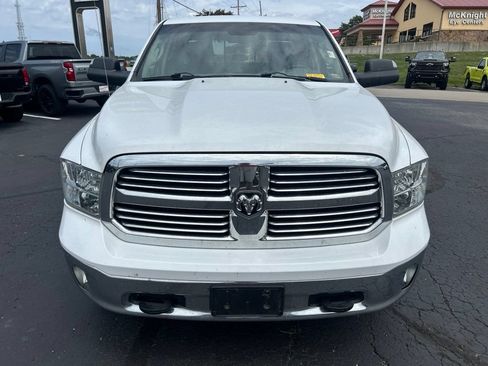 Used 2015 RAM 1500 Classic SLT w/ SLT Plus D←cor Group AWD/4WD image 2