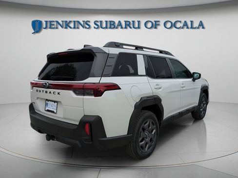 Used 2026 Subaru Outback Premium AWD/4WD image 4