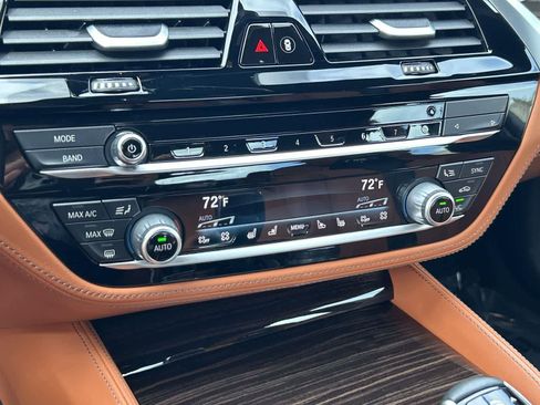 Used 2023 BMW M5 w/ Executive Package image 19