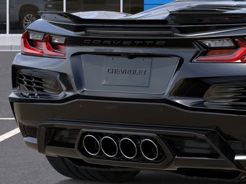 Used 2026 Chevrolet Corvette Z06 RWD image 14