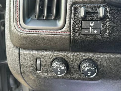 Used 2019 GMC Canyon All Terrain w/ All Terrain X Package AWD/4WD image 16