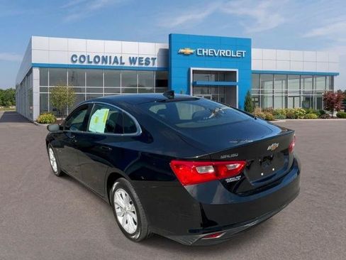 Used 2023 Chevrolet Malibu LT FWD image 3