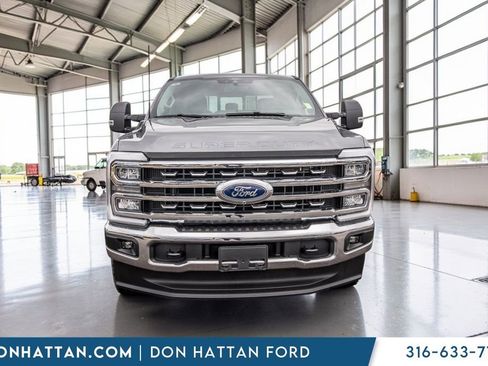 New 2026 Ford F250 XLT w/ XLT Premium Package AWD/4WD image 22