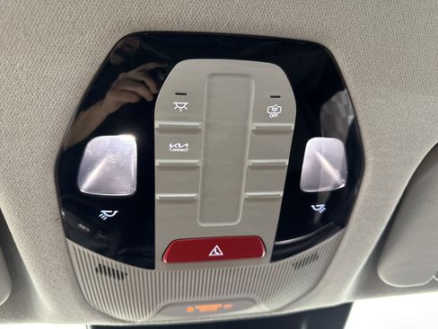 Used 2025 Kia K4 FWD image 35