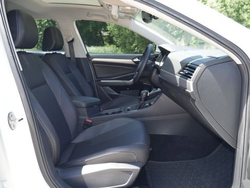 Used 2020 Volkswagen Jetta SE w/ SE Cold Weather Package FWD image 18