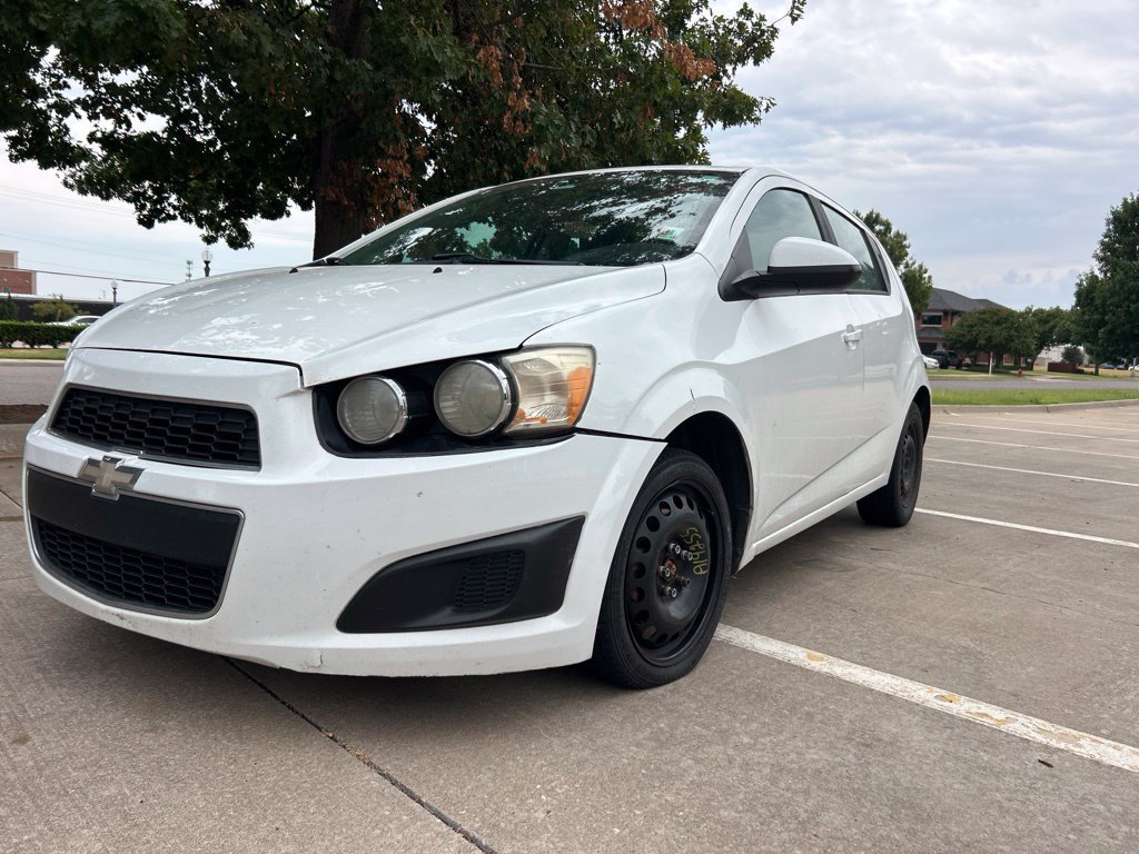 Used 2014 Chevrolet Sonic LS FWD image 6