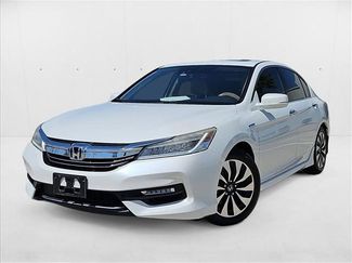 Used 2017 Honda Accord Touring image 1