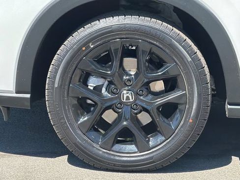 Certified 2024 Honda HR-V Sport image 36