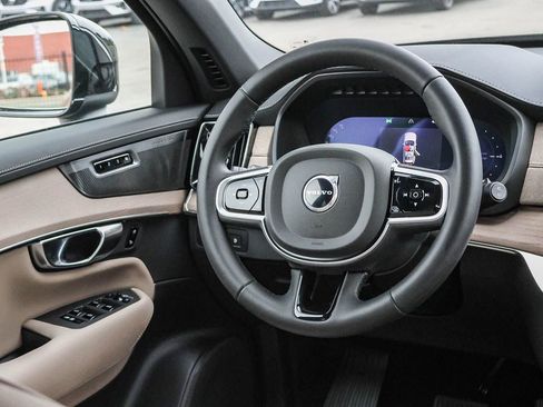 New 2026 Volvo XC90 T8 Plus image 24