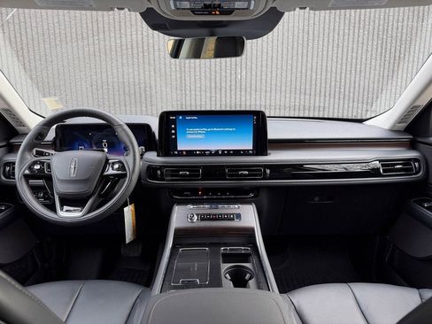 New 2026 Lincoln Aviator Reserve w/ Illumination Package image 51