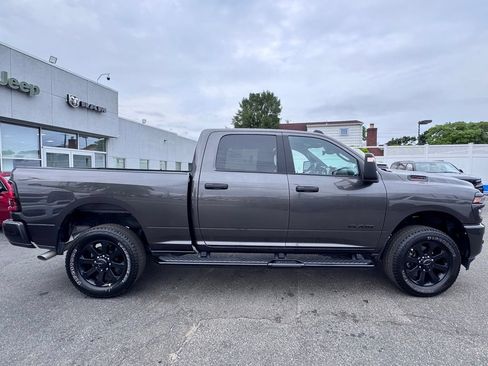 Used 2025 RAM 2500 Big Horn AWD/4WD image 9