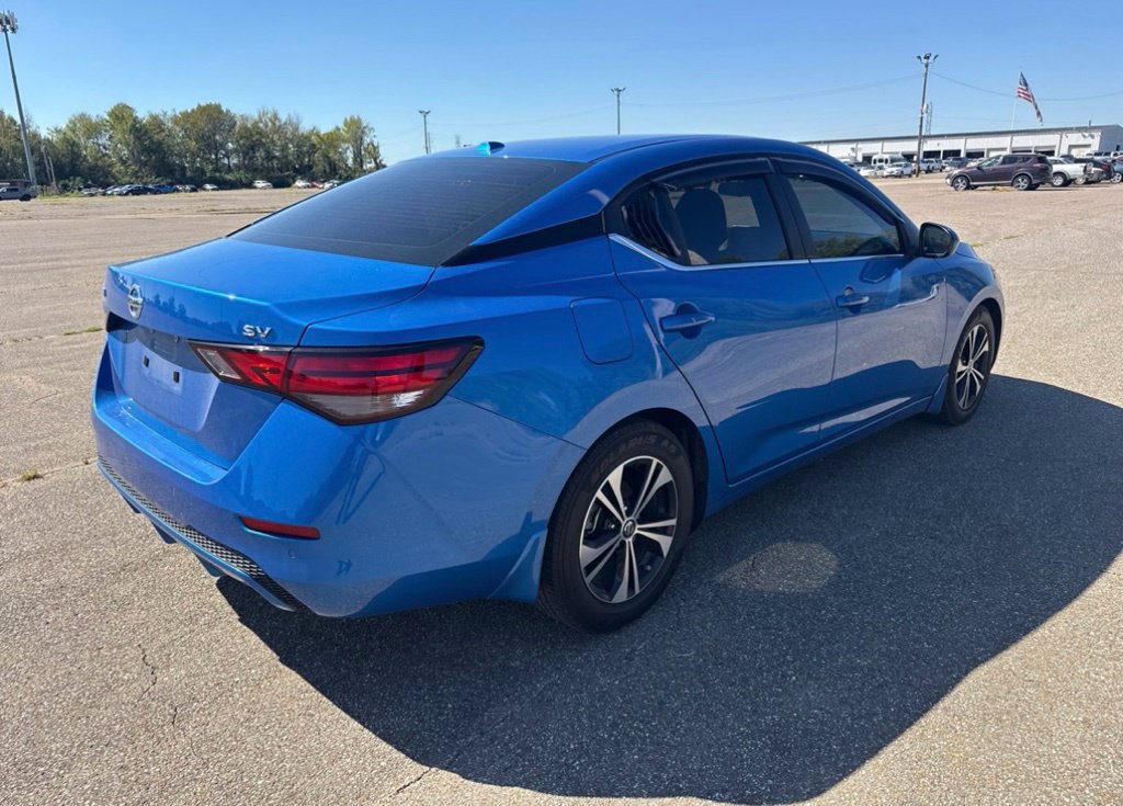Used 2022 Nissan Sentra SV w/ All-Weather Package FWD image 5