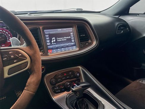 Used 2022 Dodge Challenger SRT Hellcat Redeye image 7