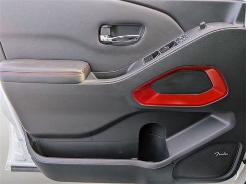 Certified 2023 Nissan Frontier PRO-4X w/ Pro-4X Premium Package image 23