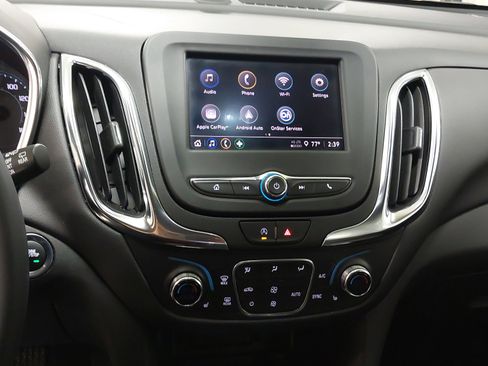 Used 2024 Chevrolet Equinox LT image 20