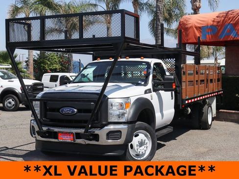 Used 2015 Ford F550 2WD Regular Cab Super Duty image 4