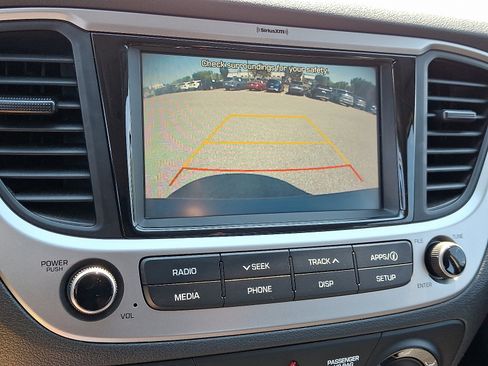 Used 2020 Hyundai Accent SEL FWD image 17