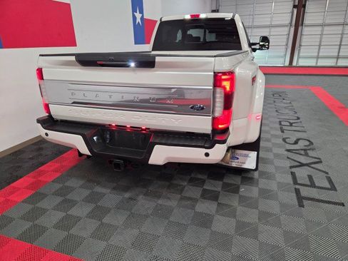 Used 2019 Ford F350 Platinum w/ Platinum Ultimate Package image 27