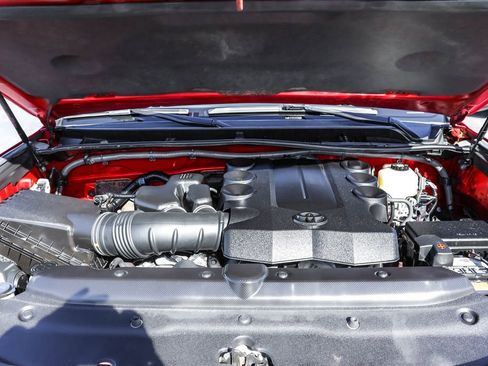 Used 2019 Toyota 4Runner TRD Off-Road Premium image 37