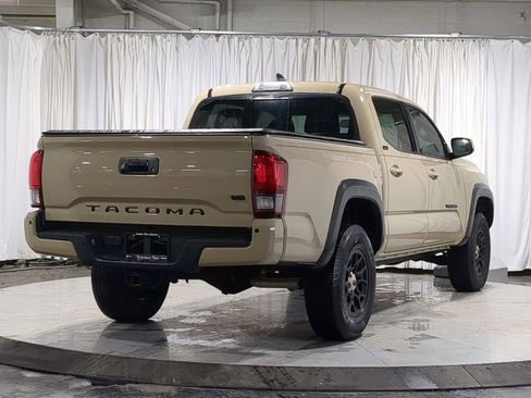 Used 2019 Toyota Tacoma SR5 image 14