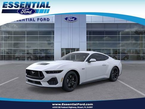 New 2026 Ford Mustang GT RWD image 1