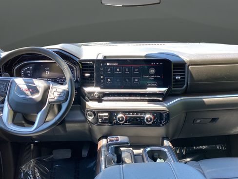 Used 2023 GMC Sierra 1500 SLT w/ SLT Premium Package AWD/4WD image 12
