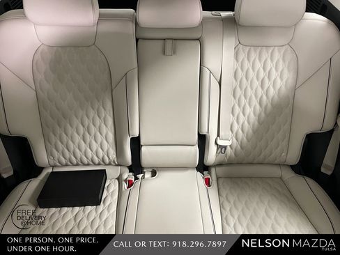 Used 2025 Genesis GV70 3.5T Sport w/ Sport Prestige Package image 35