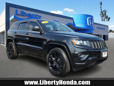 Used 2015 Jeep Grand Cherokee Altitude AWD/4WD image 1