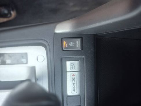 Used 2014 Subaru Forester 2.5i Limited AWD/4WD image 11