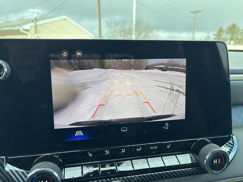 Used 2024 Chevrolet Colorado ZR2 image 15