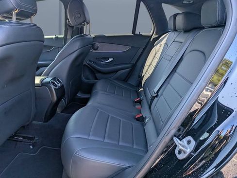 Used 2022 Mercedes-Benz GLC 300 4MATIC image 14