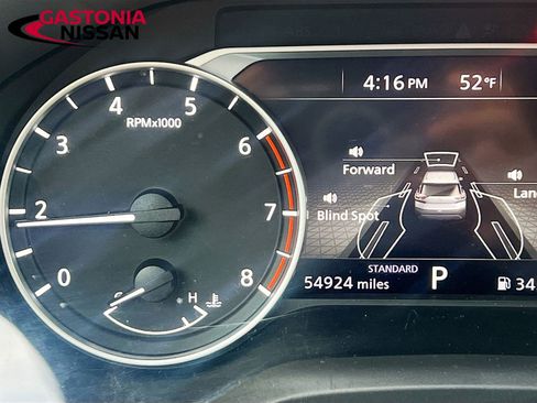 Used 2023 Nissan Rogue SV image 15