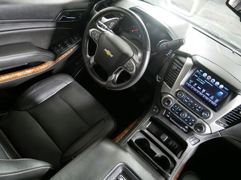 Used 2017 Chevrolet Tahoe Premier image 9