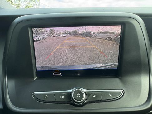 Used 2020 Chevrolet Camaro LT RWD image 17