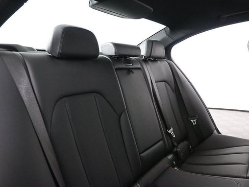 Used 2023 BMW 330i 330i w/ Driving Assistance Package image 19