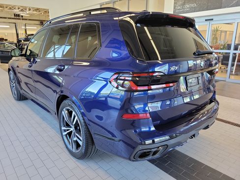 Used 2025 BMW X7 M60i AWD/4WD image 7