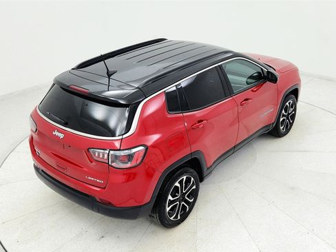 Used 2023 Jeep Compass Limited image 38