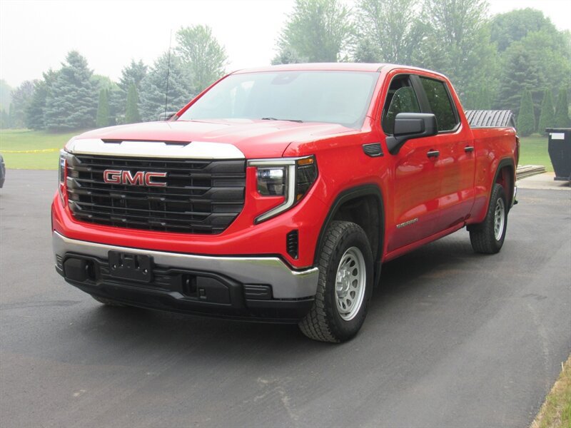 Used 2023 GMC Sierra 1500 Pro w/ Convenience Package AWD/4WD image 3