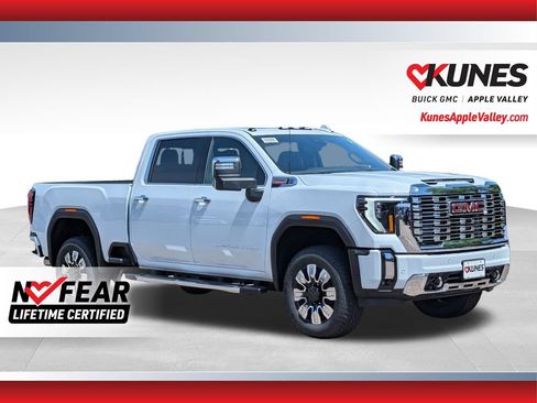 New 2026 GMC Sierra 3500 Denali w/ Denali Reserve Package AWD/4WD image 1
