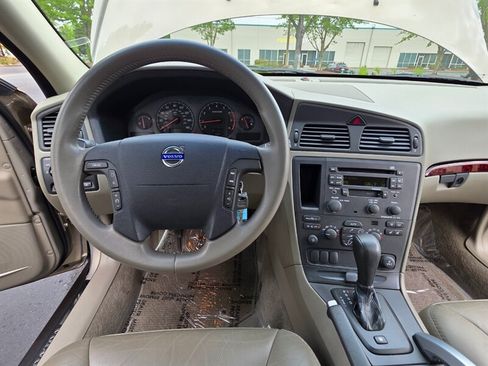 Used 2003 Volvo V70 AWD/4WD image 37